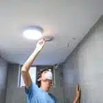 Les dangers des infiltrations d’eau pour la santé et les bâtiments